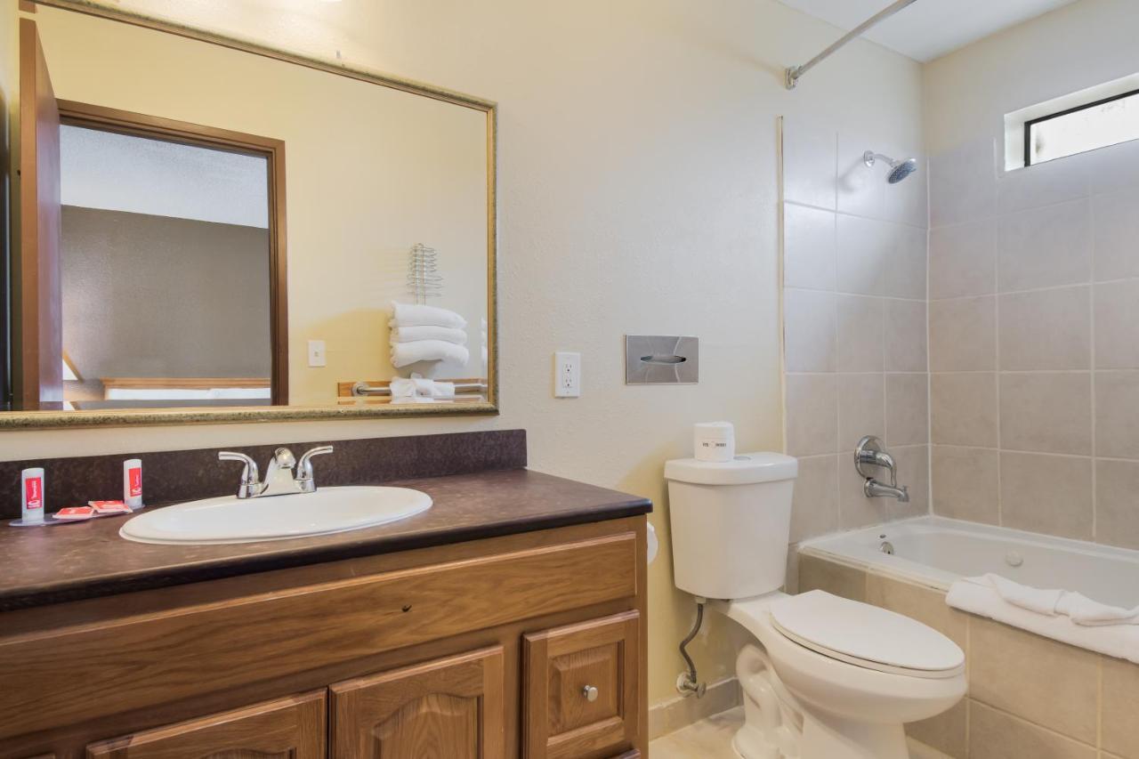 Econo Lodge Inn & Suites Hoquiam Dış mekan fotoğraf